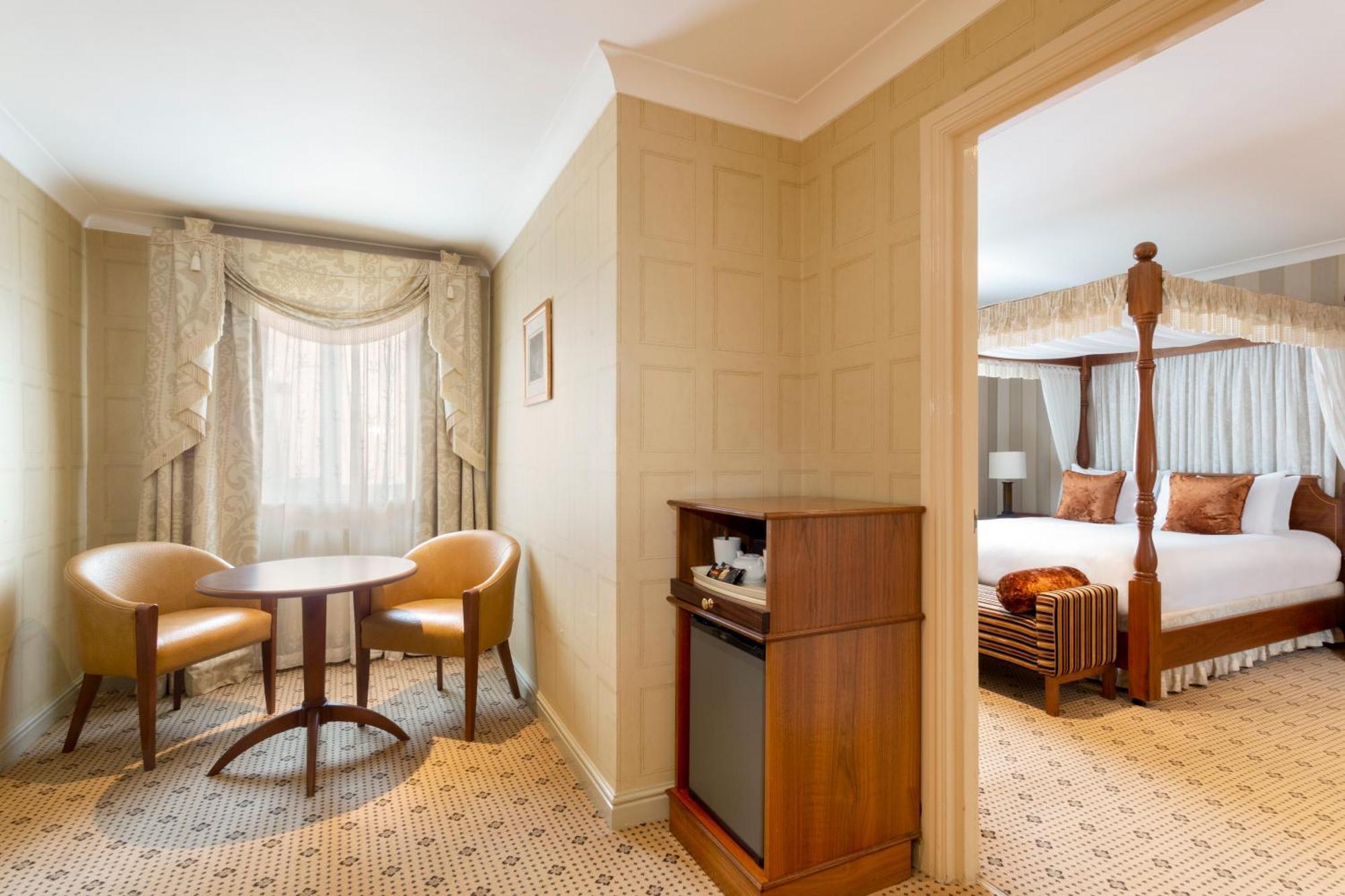 Forest Pines Hotel, Spa & Golf Resort Brigg Buitenkant foto