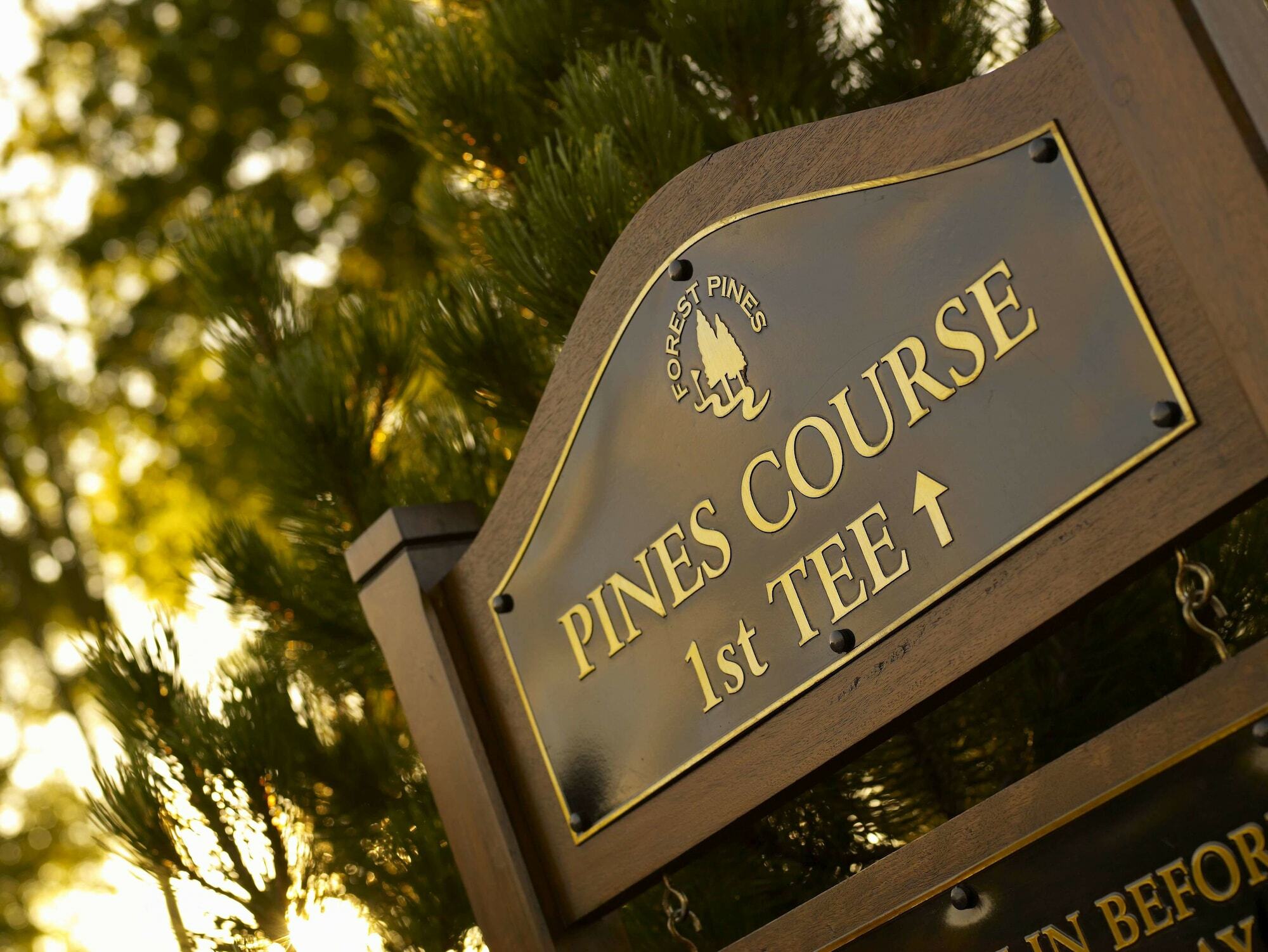 Forest Pines Hotel, Spa & Golf Resort Brigg Buitenkant foto